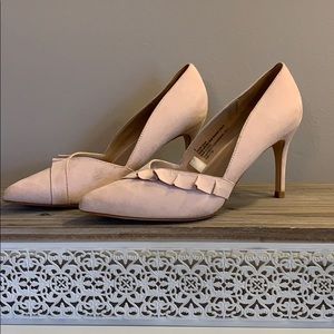 A new day blush heels size 8